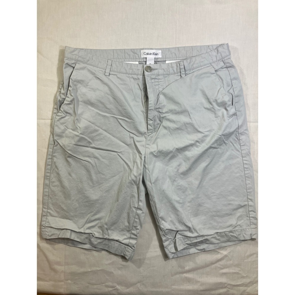 Calvin Klein Mens Gray Cotton Chino Shorts Size 34 Casual Summer Flat Front